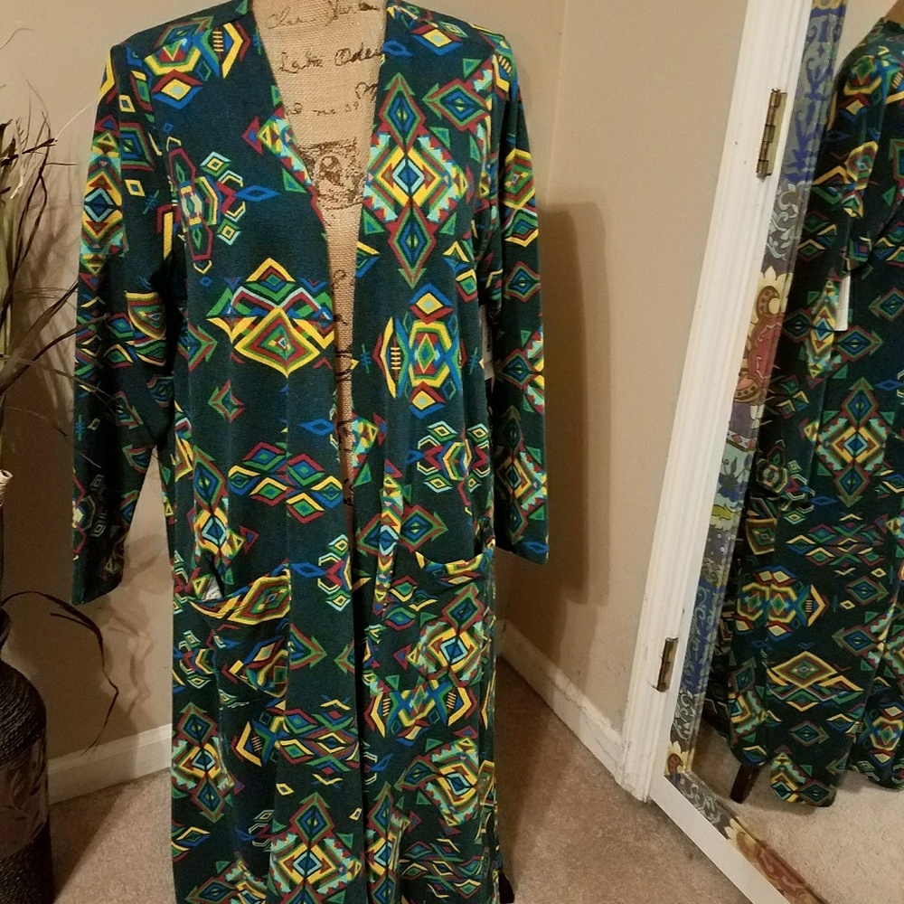 Lularoe Sarah - Picture 2 of 3